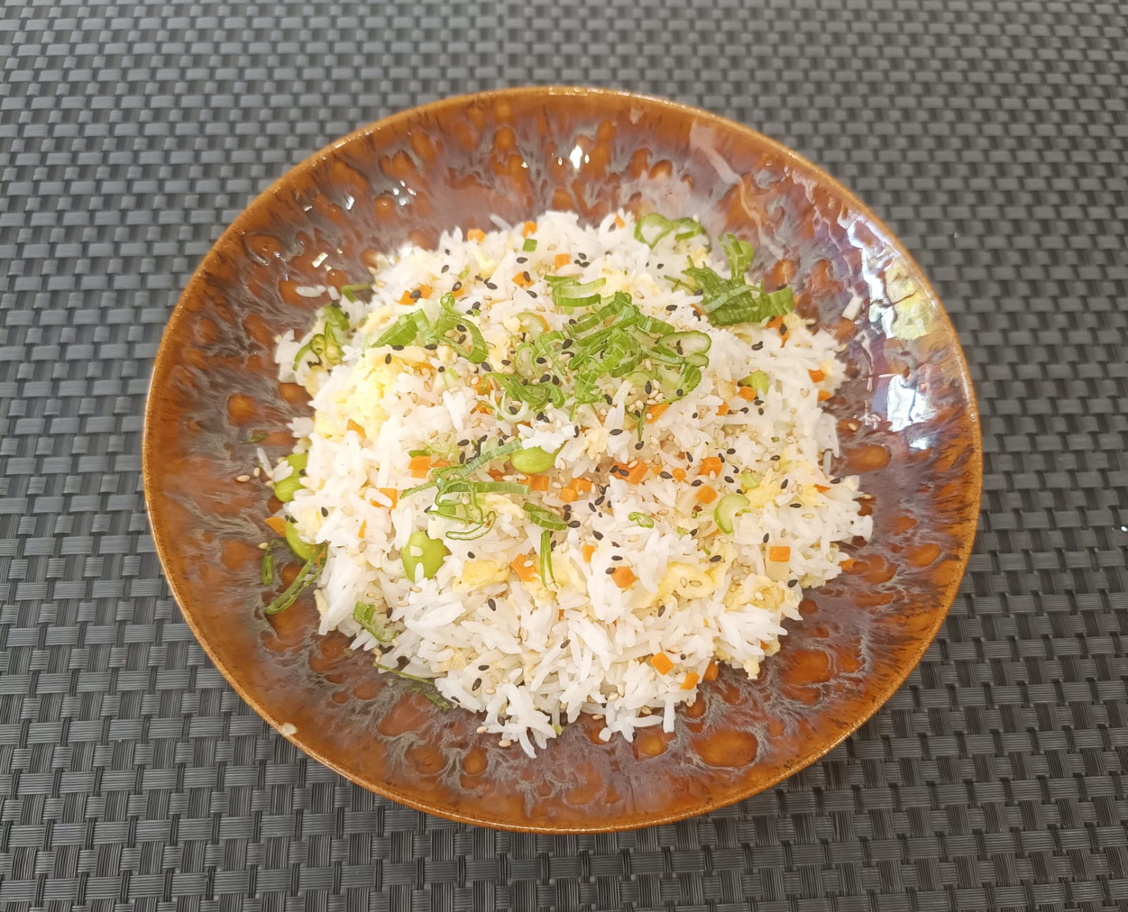 Arroz frito vegetal