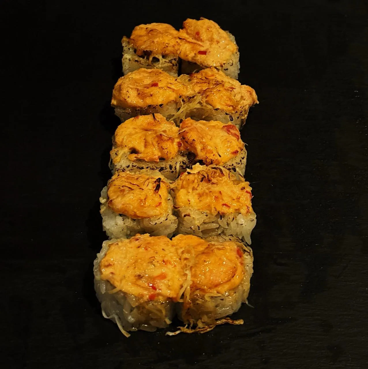 Sushi pollo  frito x8