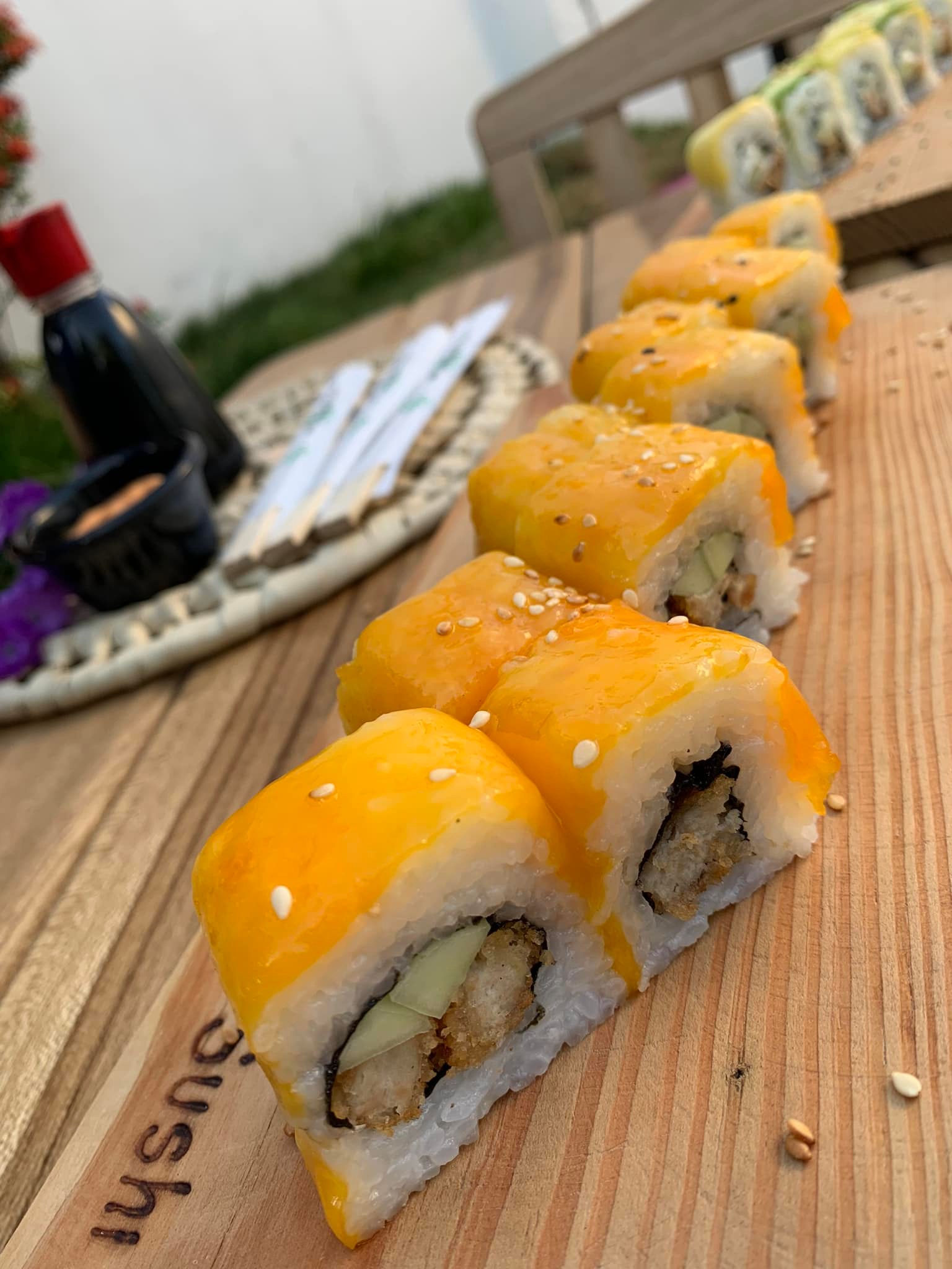 Chicken cheddar roll x8